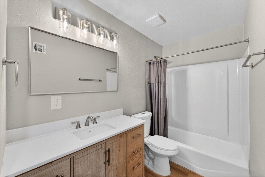 More Photos Of 5038 N 18th Ave, Phoenix Multifamily For Sale