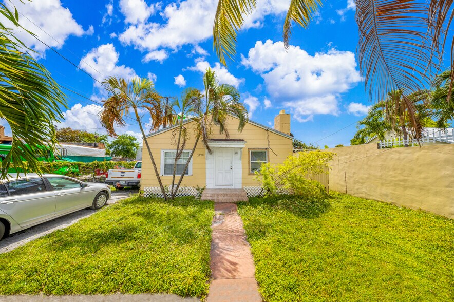 More Photos Of 2728 Sw 3rd St, Miami Multifamily For Sale