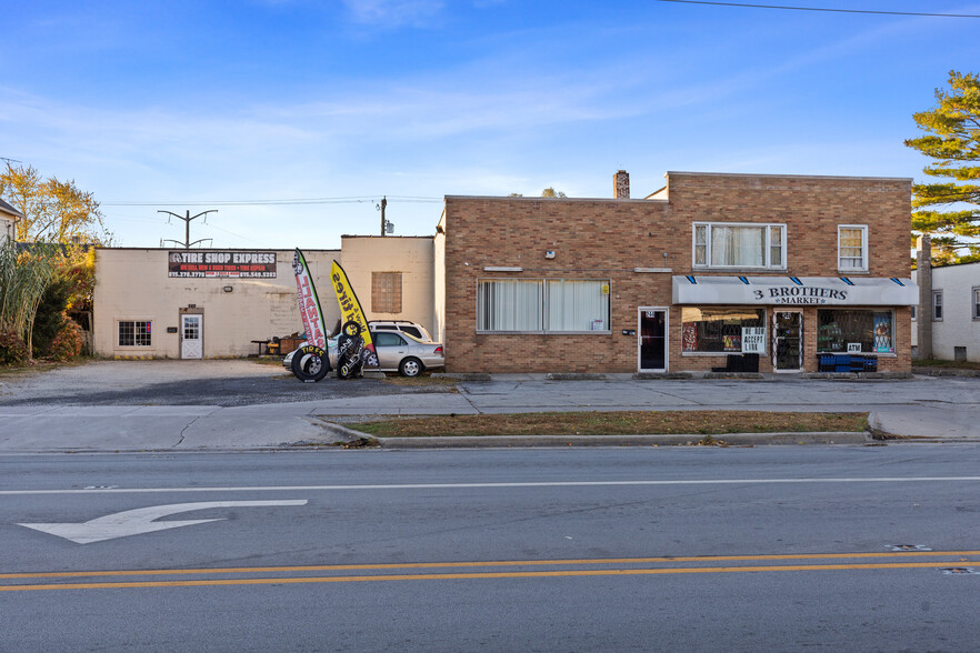 Primary Photo Of 242-246 Jeffery, Kankakee Office Residential For Sale