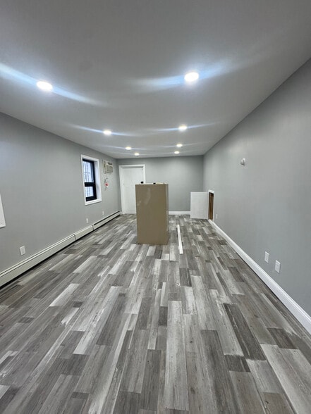 More Photos Of 740 Broadway, Amityville Office Residential For Sale