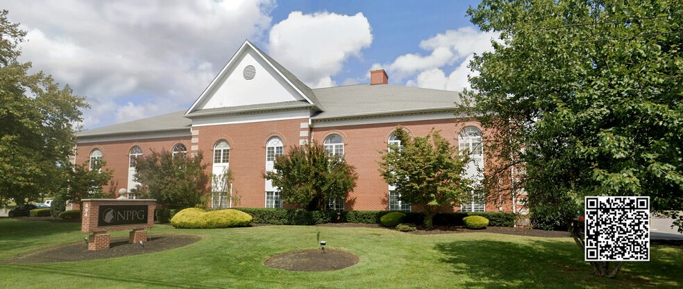 More Photos Of 494 Sycamore Ave, Shrewsbury Medical For Lease