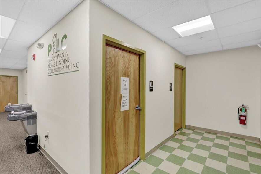 More Photos Of 213 N 5th St, Reading Office For Lease