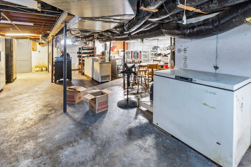 More Photos Of 93 Main St, Dresden Restaurant For Sale
