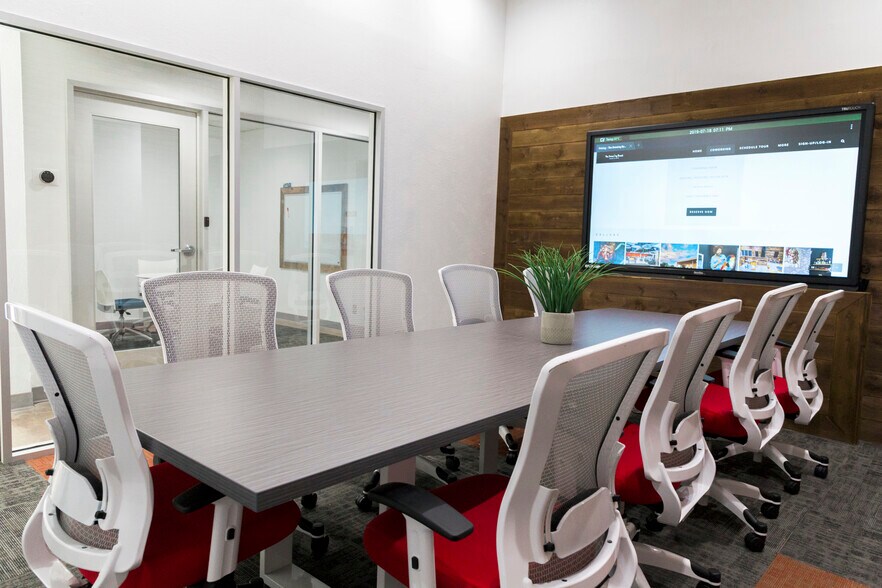 More Photos Of 1900 Jay Ell Dr, Richardson Coworking Space