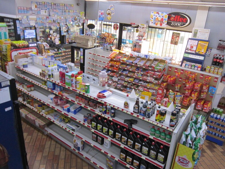 More Photos Of 2301 Lackey St, Lumberton Convenience Store For Sale