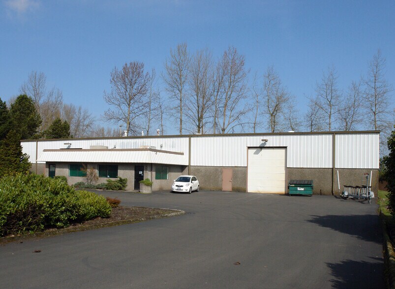 More Photos Of 9625 N Ramsey Blvd, Portland Warehouse For Sale