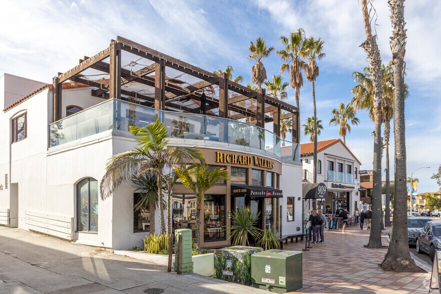 Primary Photo Of 909 Prospect St, La Jolla General Retail For Lease