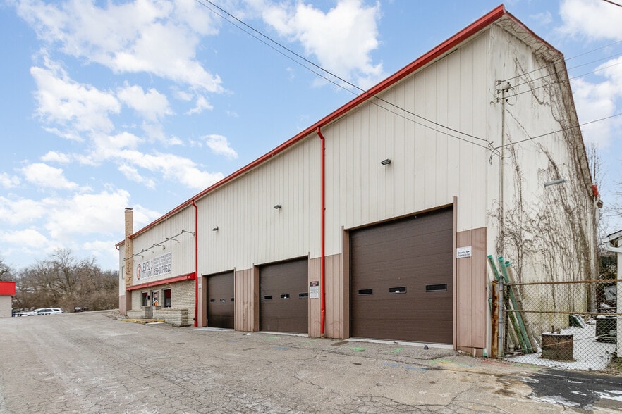 More Photos Of 2317 Donaldson Ave, Covington Auto Repair For Sale