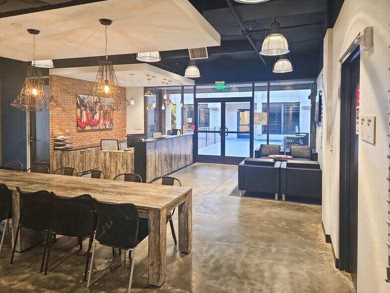 More Photos Of 3000 El Camino Real, Palo Alto Coworking Space