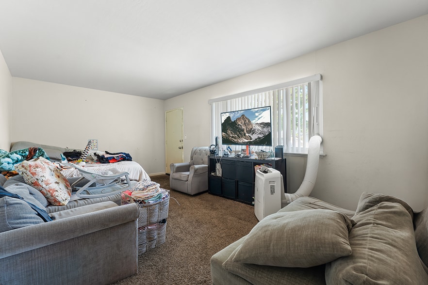 More Photos Of 2100 Sahara Way, Santa Clara Apartments For Sale