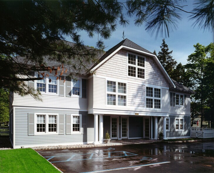 More Photos Of 264 South St, Morristown Office For Lease