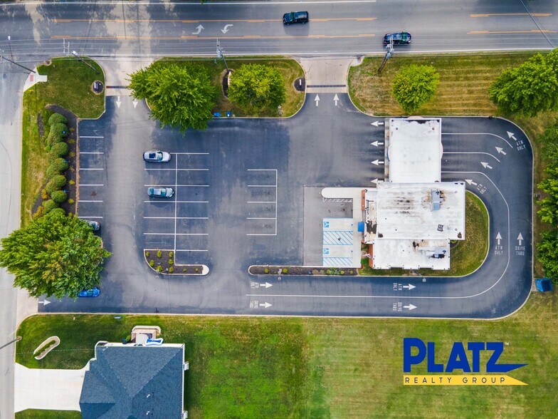 More Photos Of 1000 Youngstown Poland Rd, Struthers Bank For Sale