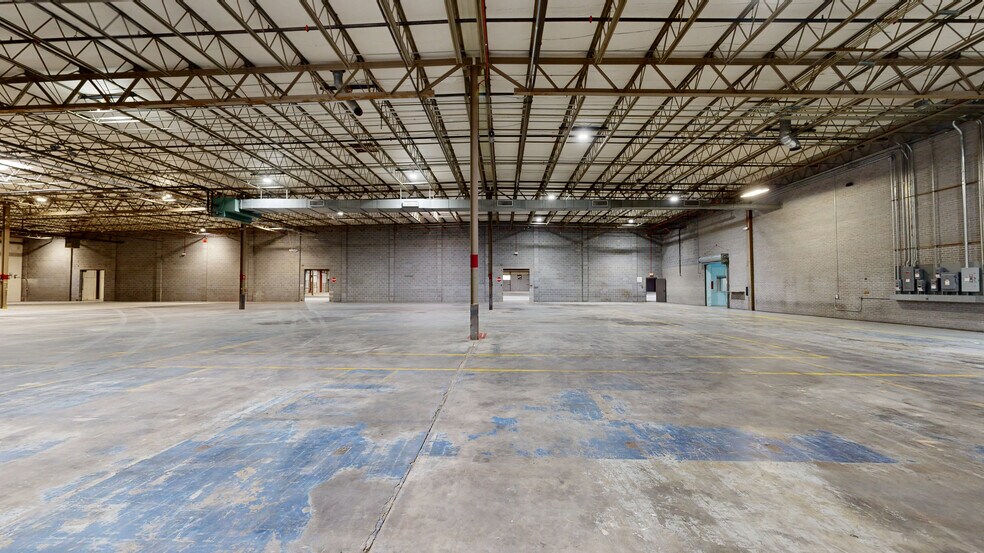 Primary Photo Of 11707 Steele Creek Rd, Charlotte Manufacturing For Lease