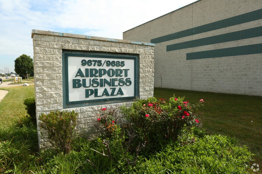 More Photos Of 9675 Harrison Rd, Romulus Warehouse For Lease