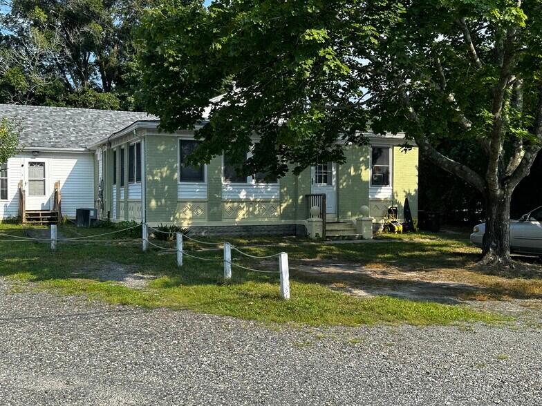 More Photos Of 387 Route 9, Eagleswood Township General Retail For Sale