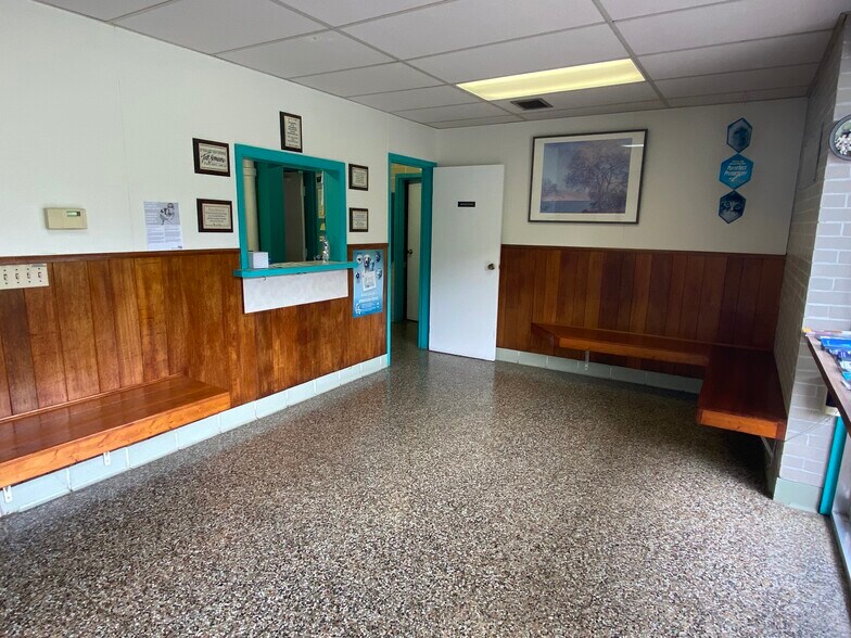 More Photos Of 2275 Duanesburg Rd, Duanesburg Veterinarian Kennel For Sale