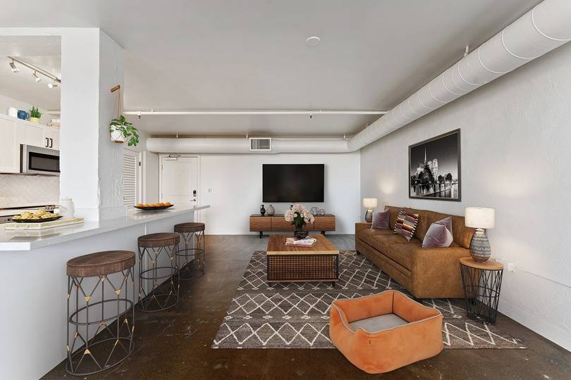 More Photos Of 1007 5th Ave, San Diego Apartments For Lease