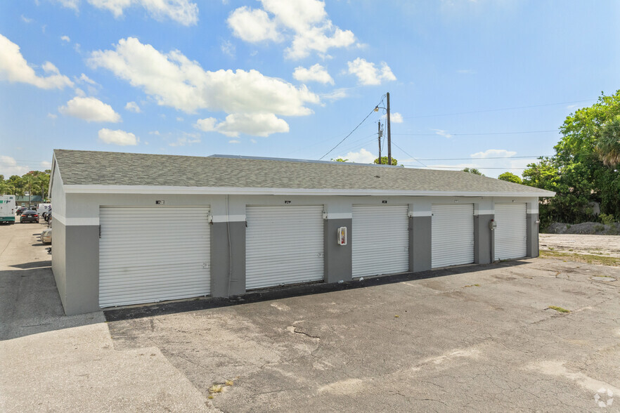 Primary Photo Of 5000 Lake Worth Rd, Lake Worth Warehouse For Lease