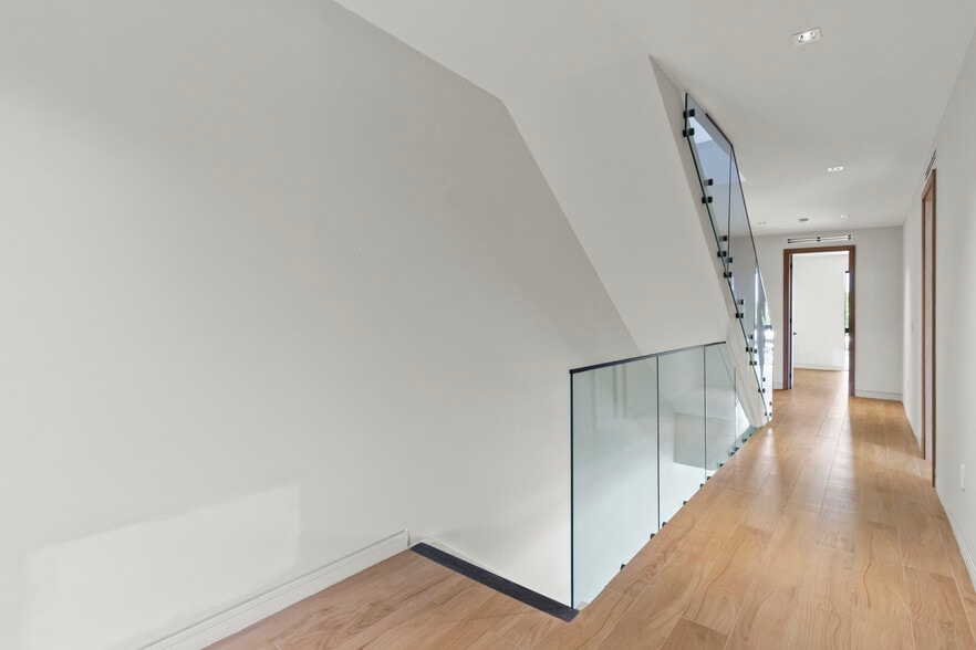 More Photos Of 420 NE 62nd St, Miami Apartments For Sale