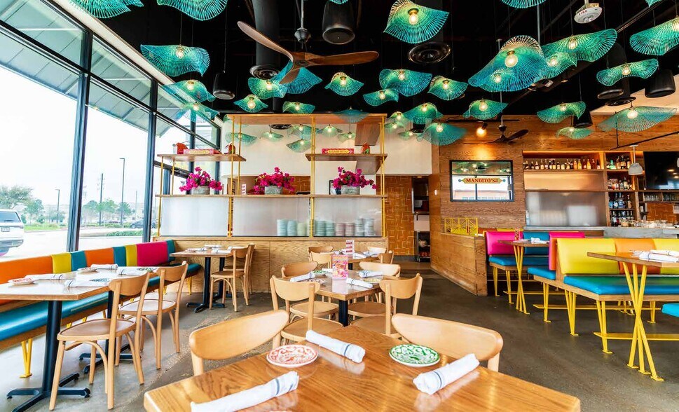 More Photos Of 9910-9920 Gaston Rd, Katy Storefront For Lease