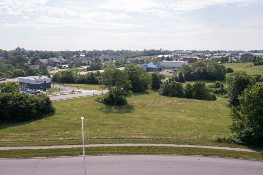 More Photos Of 529 Bullion Blvd, Winchester Land For Sale