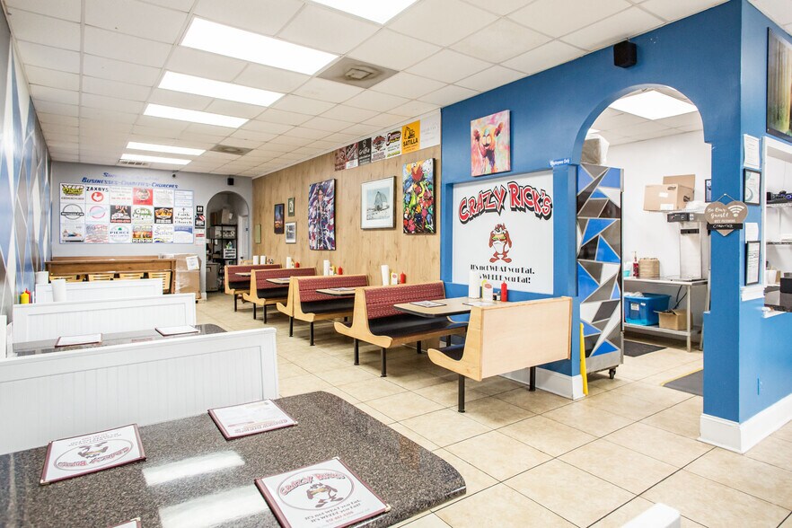 More Photos Of 3005 US Highway 84, Blackshear Storefront For Sale