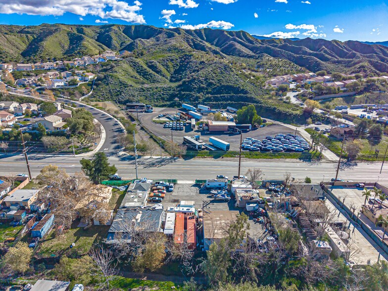 More Photos Of 16805 Sierra Hwy, Canyon Country Warehouse For Sale