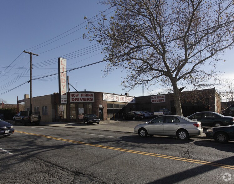 More Photos Of 62-16 Metropolitan Ave, Middle Village Auto Repair For Lease