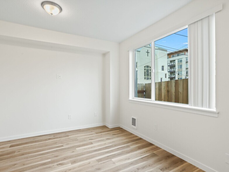 More Photos Of 4383 N Vancouver Ave, Portland Apartments For Sale
