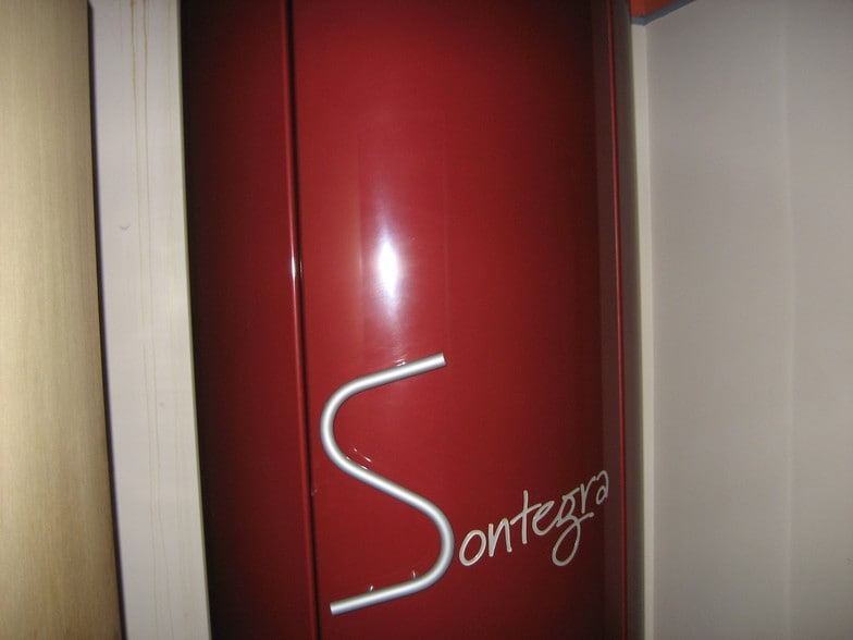 More Photos Of 1173 Queen St, Southington Freestanding For Sale