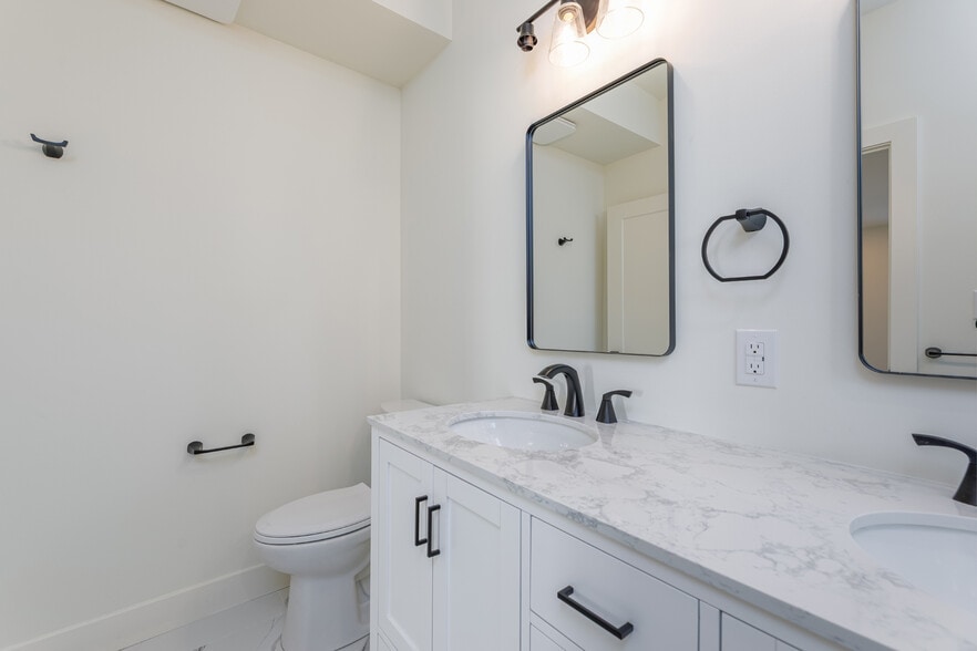 More Photos Of 5201 Atlantic ave, Ventnor City Apartments For Sale