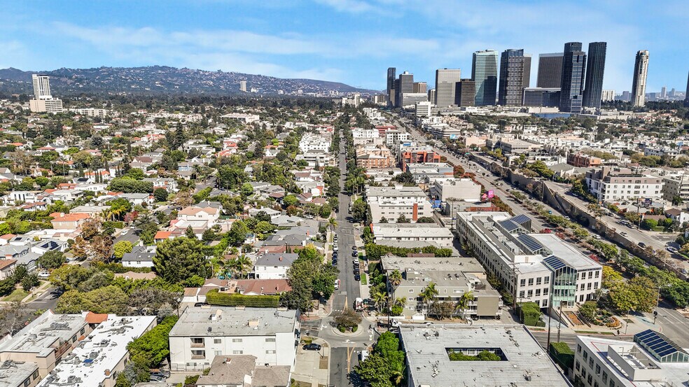 More Photos Of 1677 Westholme Ave, Los Angeles Apartments For Sale