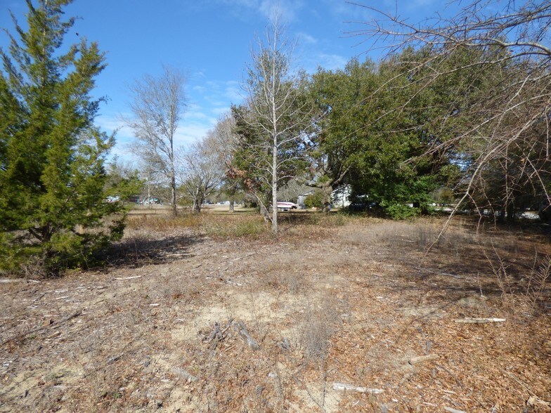 More Photos Of 920 Cedar Point Blvd, Cedar Point Land For Sale