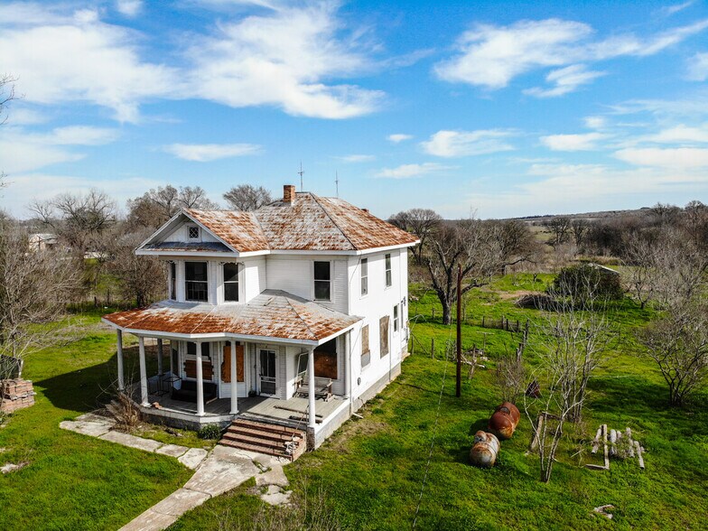 More Photos Of Hwy 21, Uhland Land For Sale