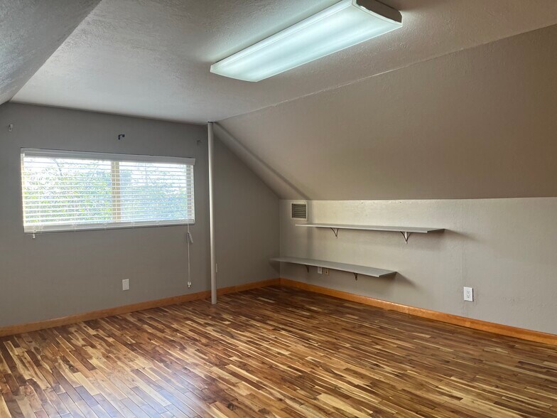 More Photos Of 1519 N Main St, Meridian Medical For Lease