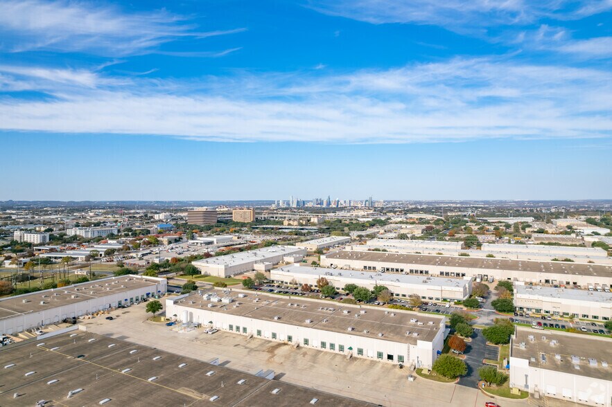 More Photos Of 4509 Freidrich Ln, Austin Warehouse For Lease