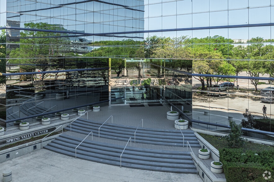 More Photos Of 5220 spring valley Rd, Dallas Office For Lease