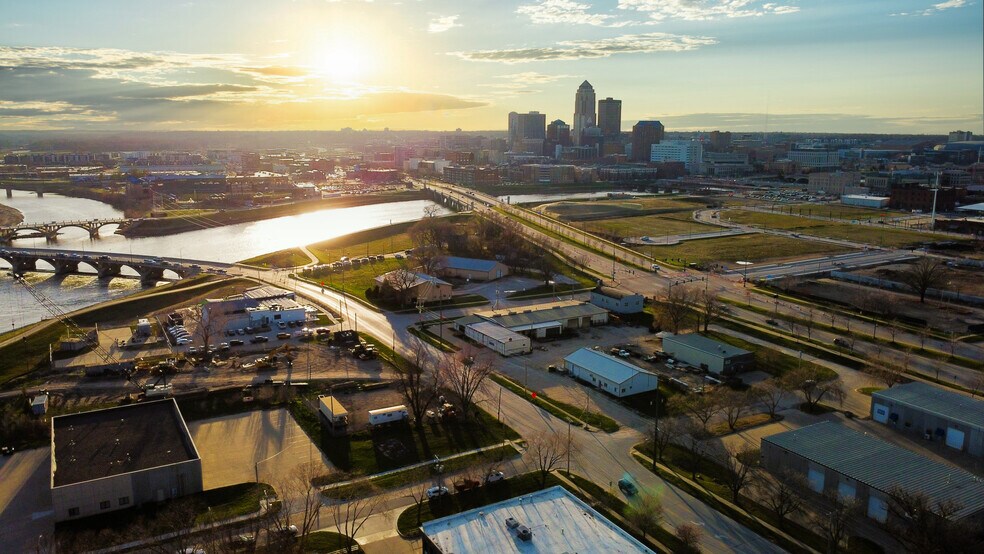 More Photos Of 519 SE 4th St, Des Moines Land For Sale