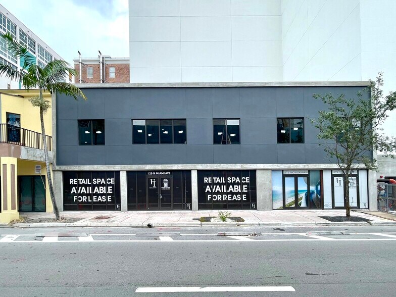 More Photos Of 129 N Miami Ave, Miami Restaurant For Lease