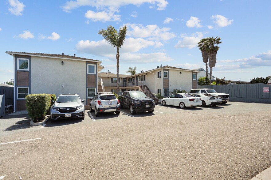 More Photos Of 481 Palm Ave, Imperial Beach Apartments For Sale