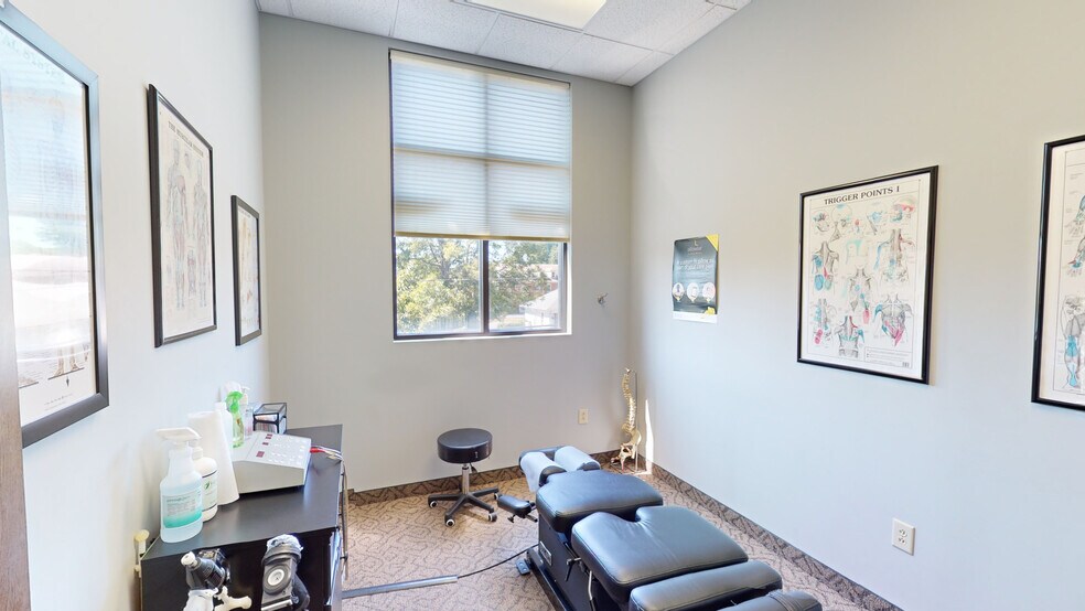 More Photos Of 4805 Park Rd, Charlotte Storefront Retail Office For Lease