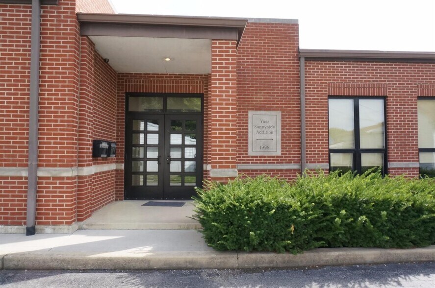 More Photos Of 719 S Fayette St, Washington Court House Flex For Sale