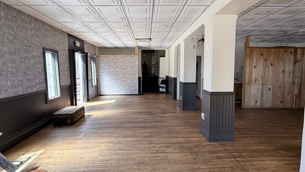 More Photos Of 237 4th Street, Mead Restaurant For Sale
