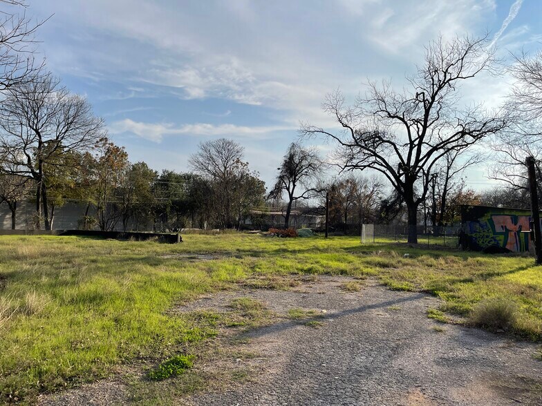 Primary Photo Of 932 Gardner Rd, Austin Land For Sale