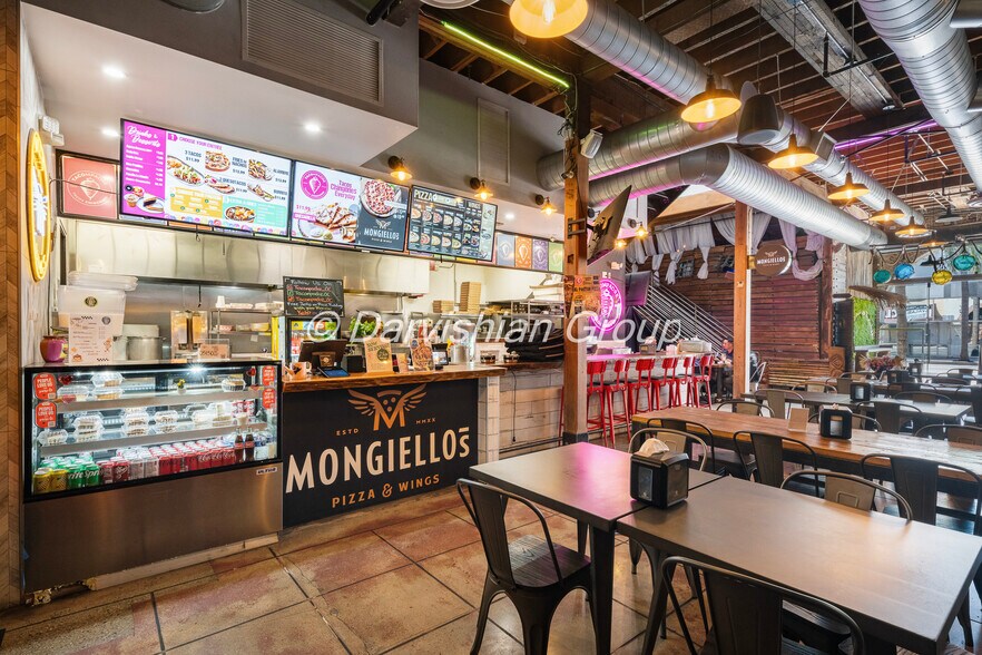 More Photos Of 515 N Main St, Santa Ana Restaurant For Sale