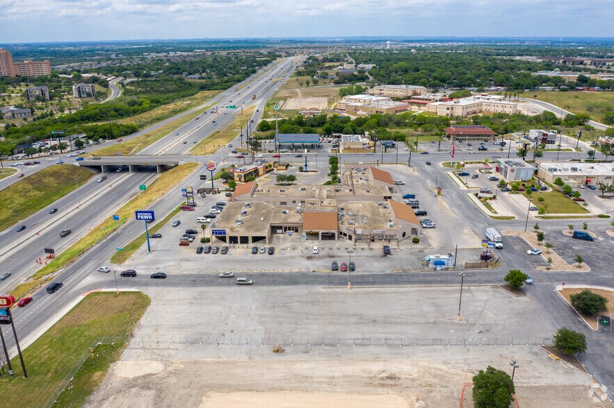 More Photos Of 410 Valley Hi Dr, San Antonio Unknown For Lease