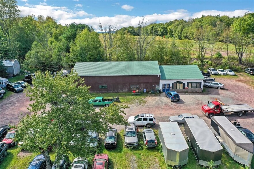 More Photos Of 47 Coopers Corner Rd, Monticello Contractor Storage Yard For Sale