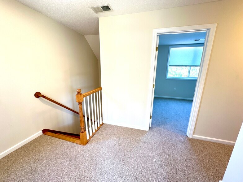 More Photos Of 90 S Main St, East Windsor Office For Sale