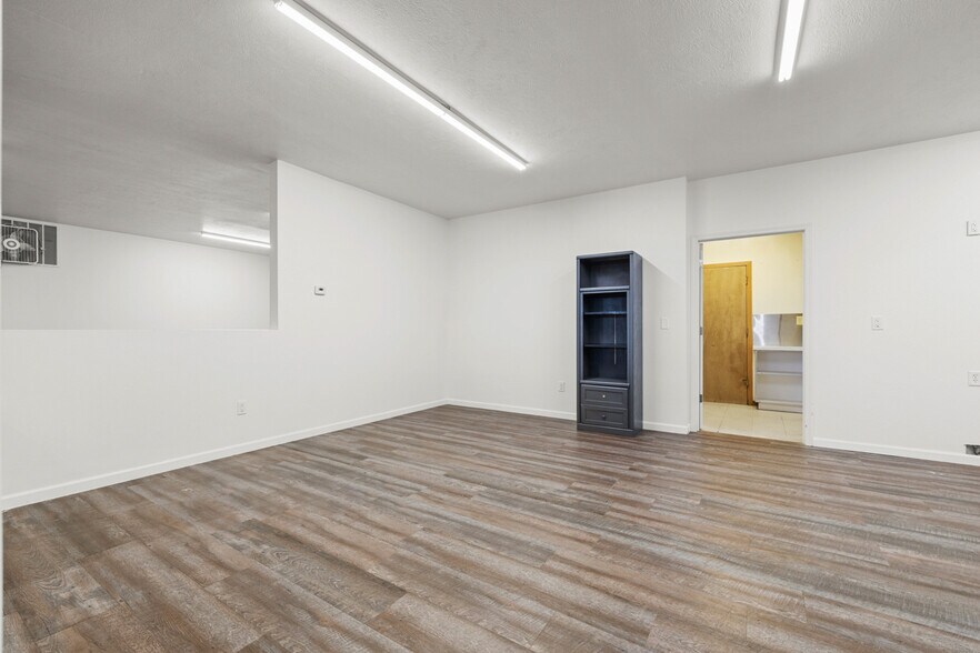 More Photos Of 7101 W Hwy 2 & 52, Minot Storefront Retail Office For Sale