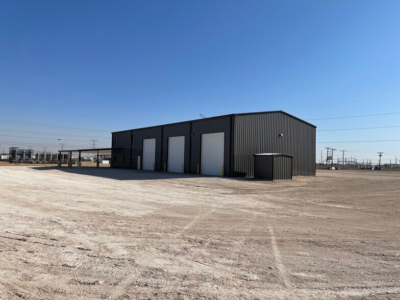 More Photos Of 9716 FM 307, Midland Warehouse For Lease